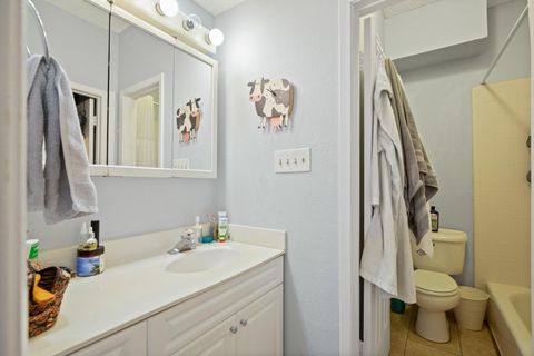 Tiny photo for 715 22 1/2 ST #101, Austin, TX 78705 (MLS # 7795806)