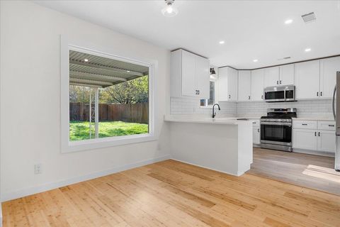 Tiny photo for 2301 Brookhill DR, Austin, TX 78745 (MLS # 1286050)