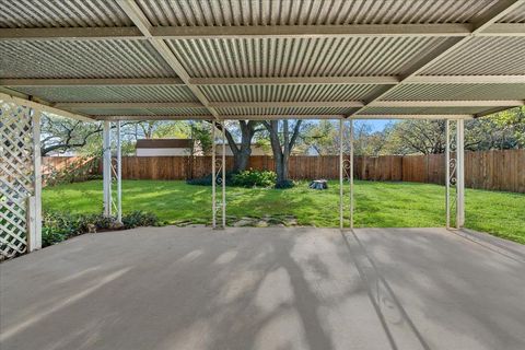Tiny photo for 2301 Brookhill DR, Austin, TX 78745 (MLS # 1286050)