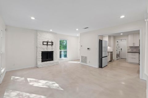 Tiny photo for 1245 Spyglass DR #B, Austin, TX 78746 (MLS # 3415853)