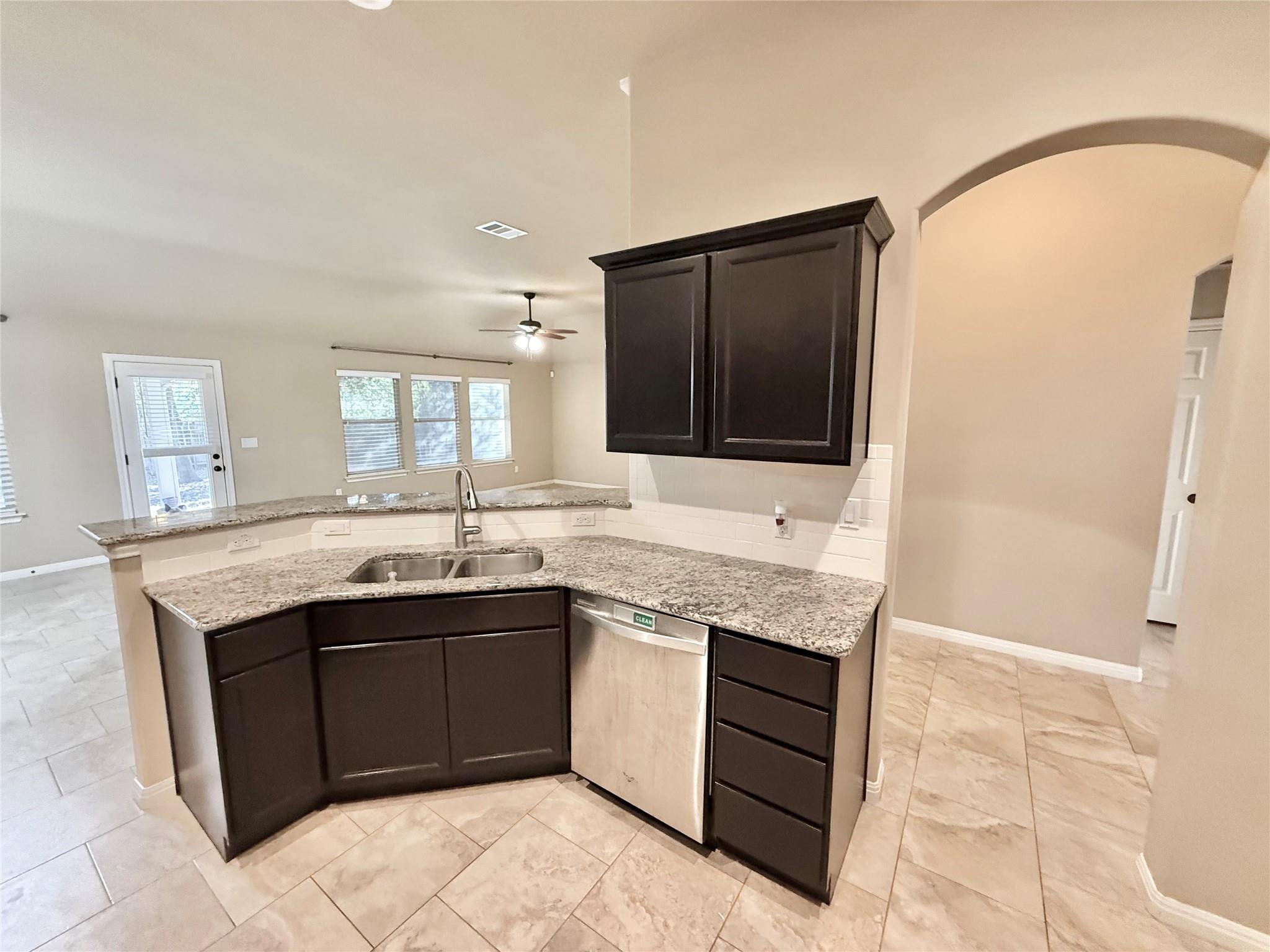 1205 Drake Elm DR