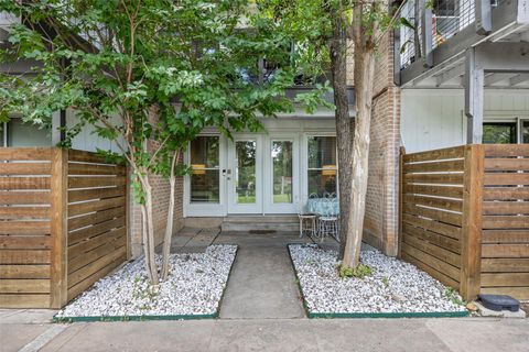 Photo of 3809 Menchaca RD #C, Austin, TX 78704 (MLS # 9568590)