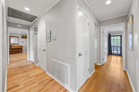 Tiny photo for 2410 Elmglen DR, Austin, TX 78704 (MLS # 8460799)