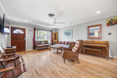 Tiny photo for 2410 Elmglen DR, Austin, TX 78704 (MLS # 8460799)