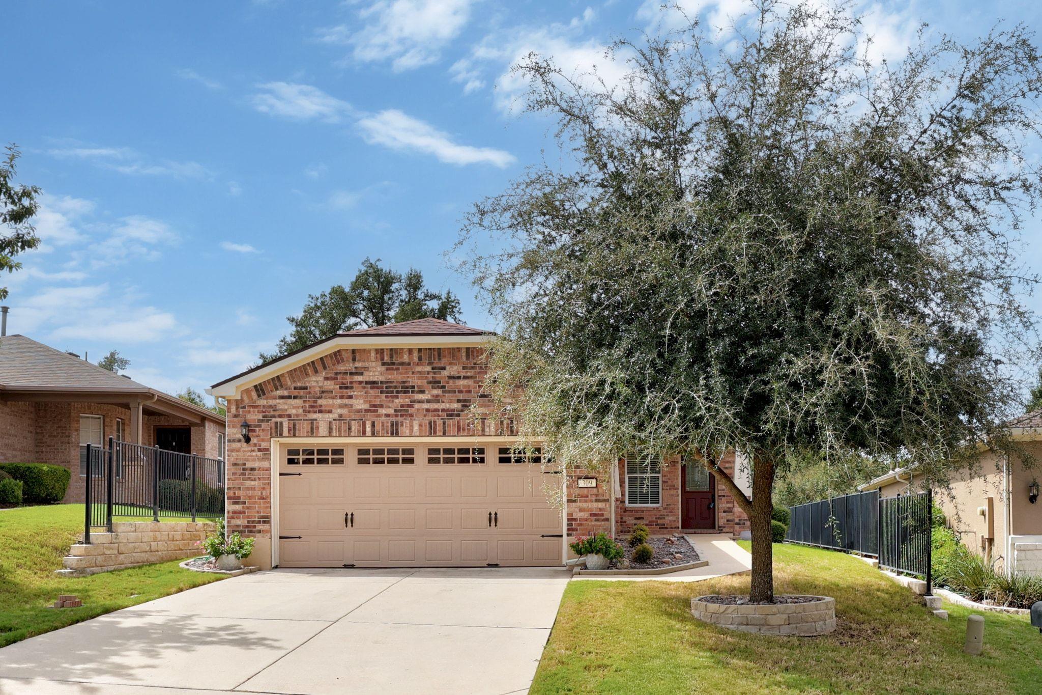 309 Kickapoo Creek LN