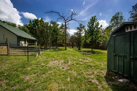 Photo of 134 HIGH TIMBERS RD, Bastrop, TX 78602 (MLS # 2963224)