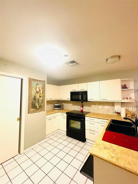Tiny photo for 40 N Interstate 35 #4C2, Austin, TX 78701 (MLS # 2353753)