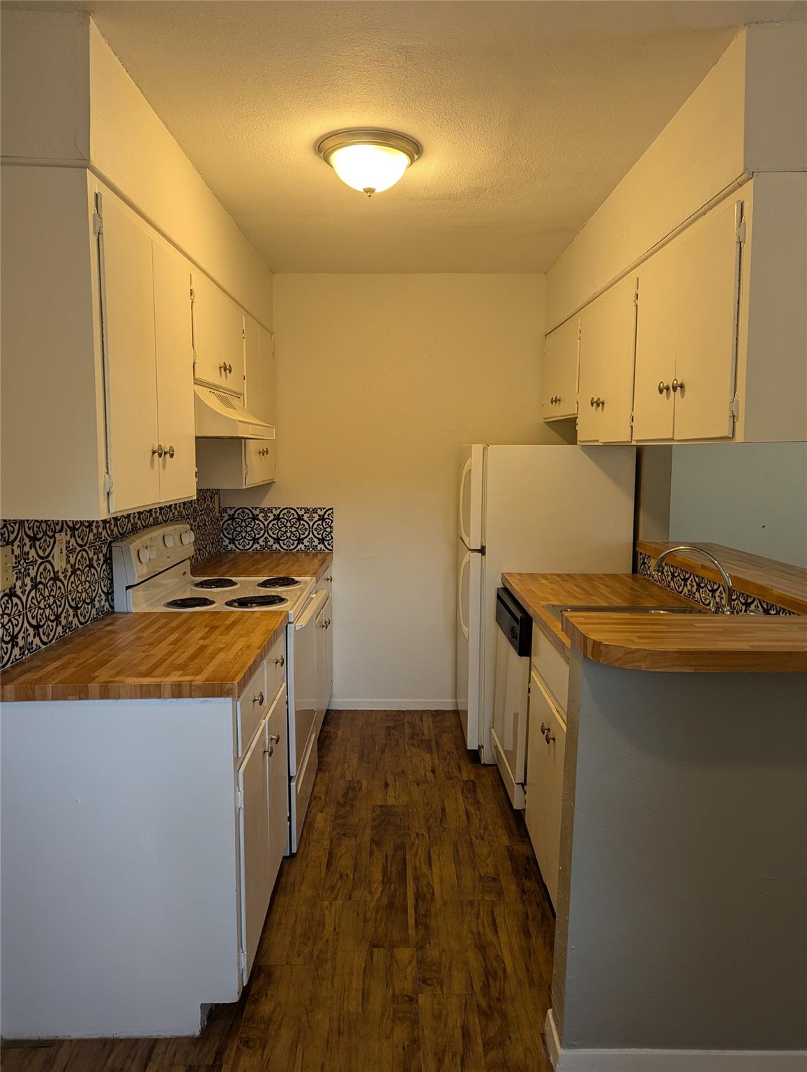 3119 Tom Green ST 6