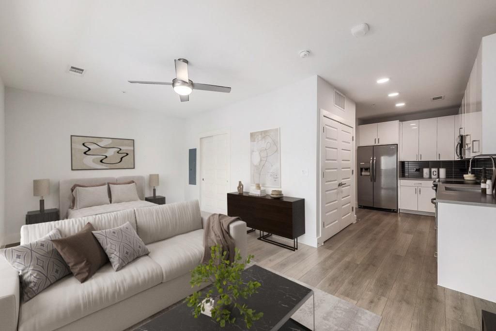 Photo for 2213 Poquito ST #315, Austin, TX 78722 (MLS # 1754925)