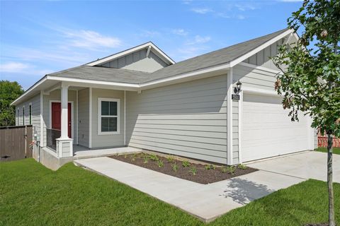 Photo of 5500 Lomasso DR, Austin, TX 78747 (MLS # 2133191)