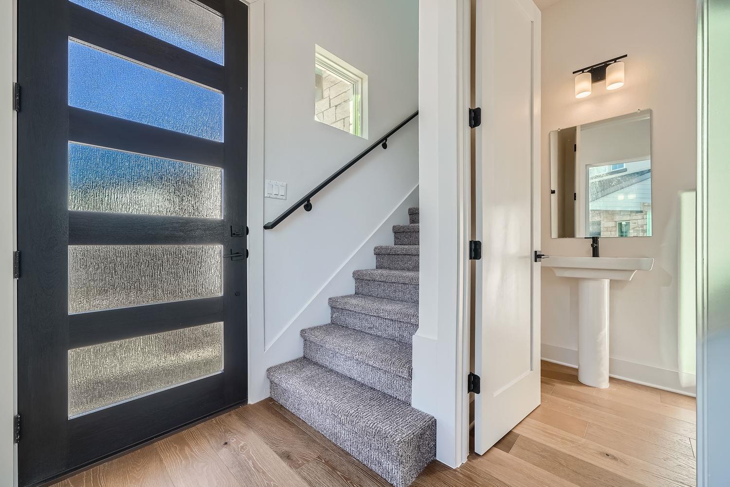 1531 N Red Bud LN 19