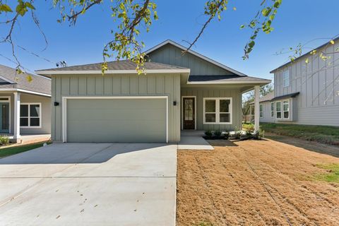 855 Cypress LN Cottonwood Shores TX 78657