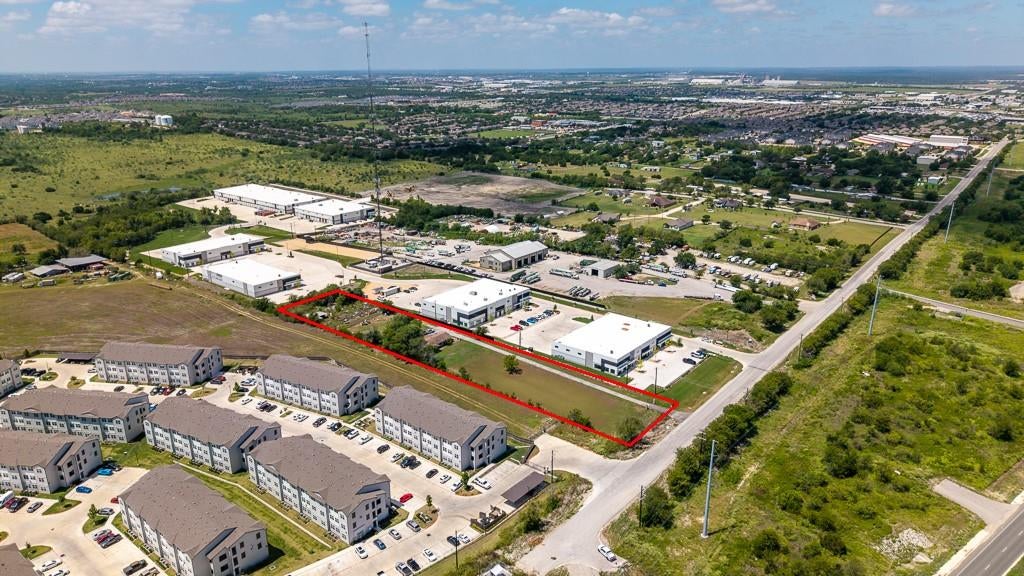 5090 Fm 2001 Highway