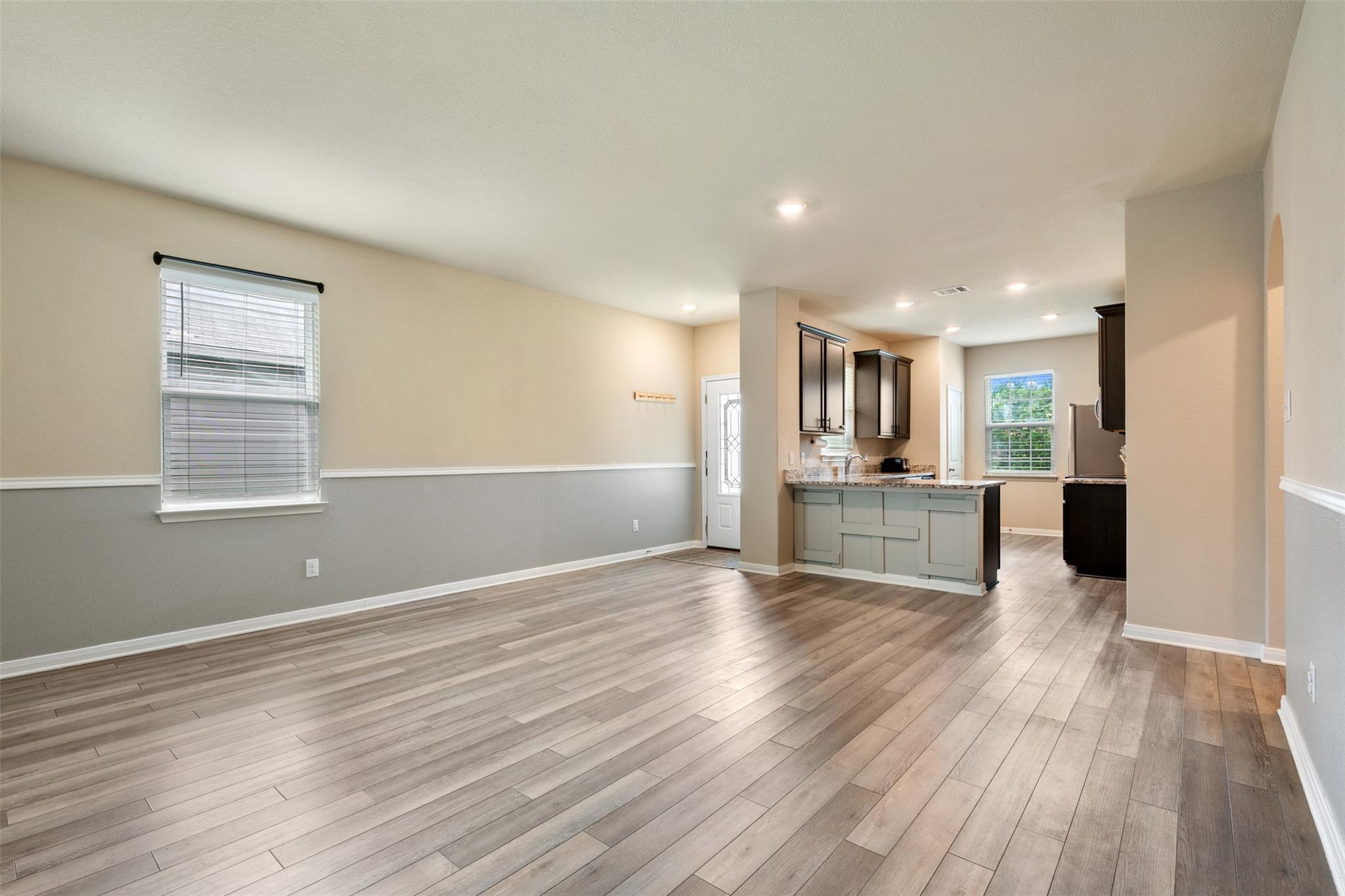 Liberty Hill, Texas 78642, United States, 4 Bedrooms Bedrooms, ,2 BathroomsBathrooms,Residential,Pending,190390