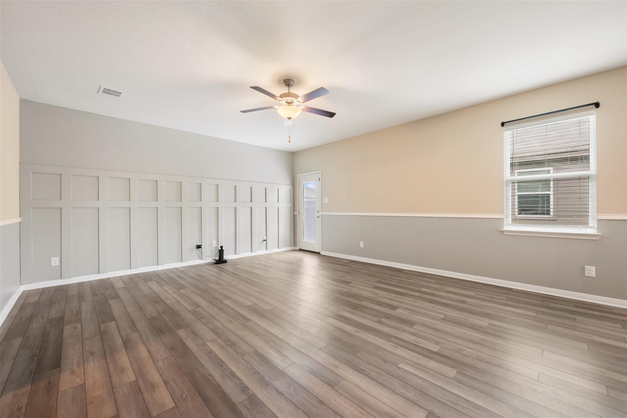 Liberty Hill, Texas 78642, United States, 4 Bedrooms Bedrooms, ,2 BathroomsBathrooms,Residential,Pending,190390