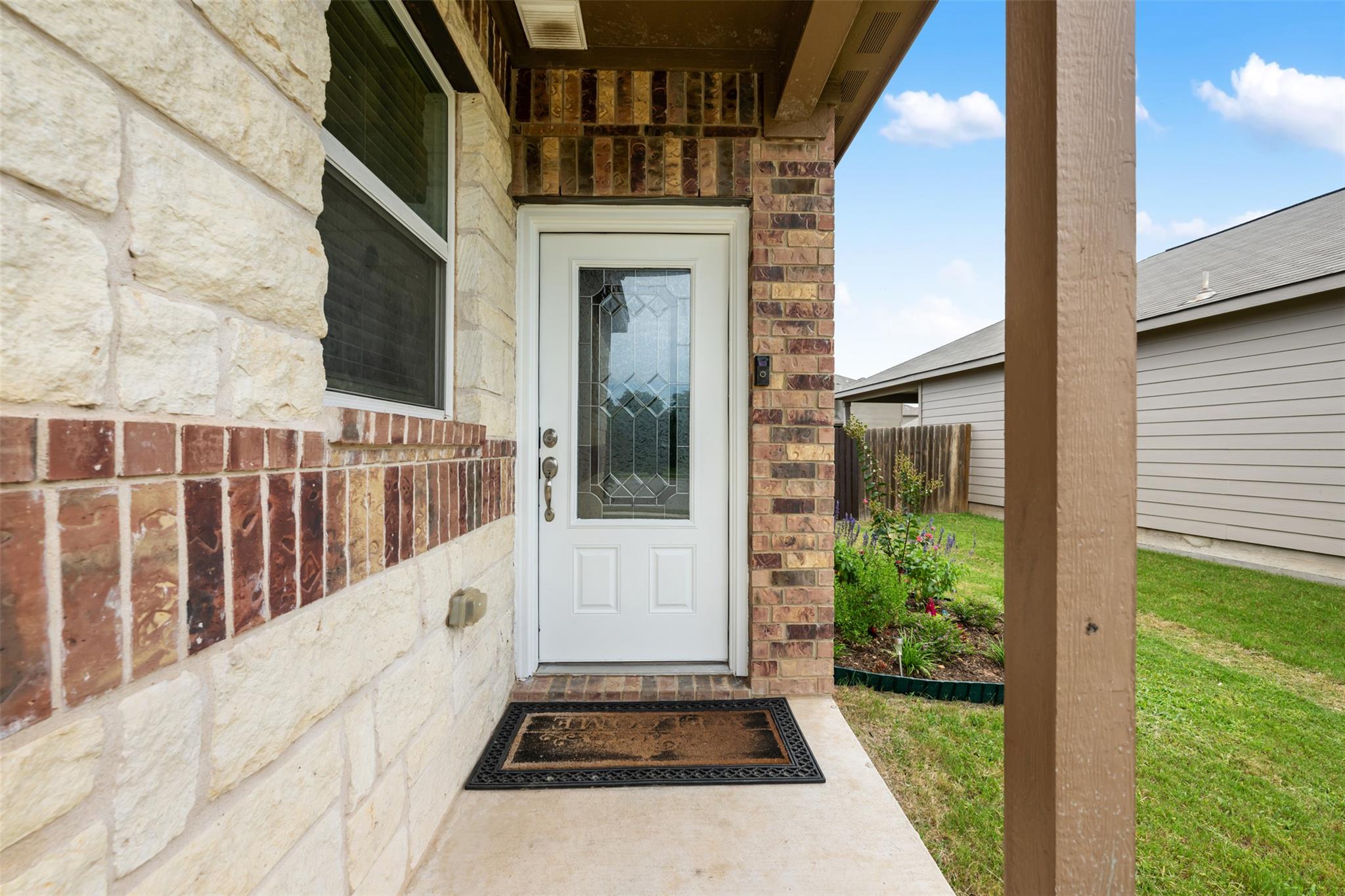 Liberty Hill, Texas 78642, United States, 4 Bedrooms Bedrooms, ,2 BathroomsBathrooms,Residential,Pending,190390