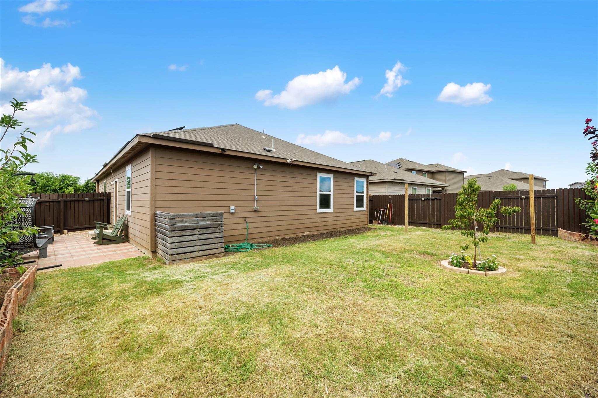 Liberty Hill, Texas 78642, United States, 4 Bedrooms Bedrooms, ,2 BathroomsBathrooms,Residential,Pending,190390