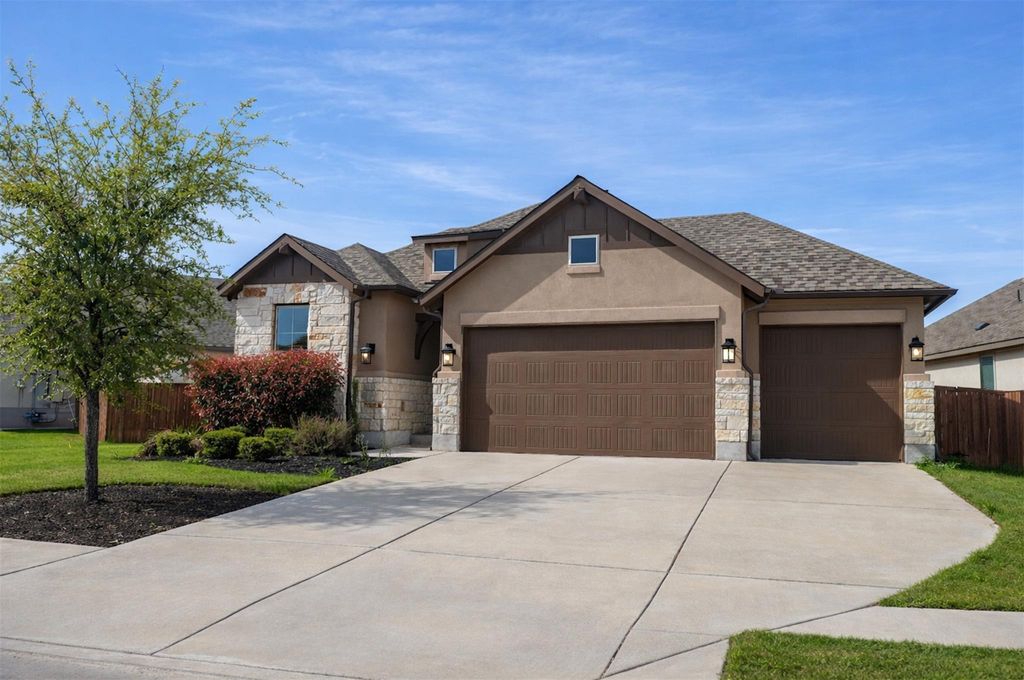 Photo of 155 Rosebush DR, Liberty Hill, TX 78642 (MLS # 4171442)