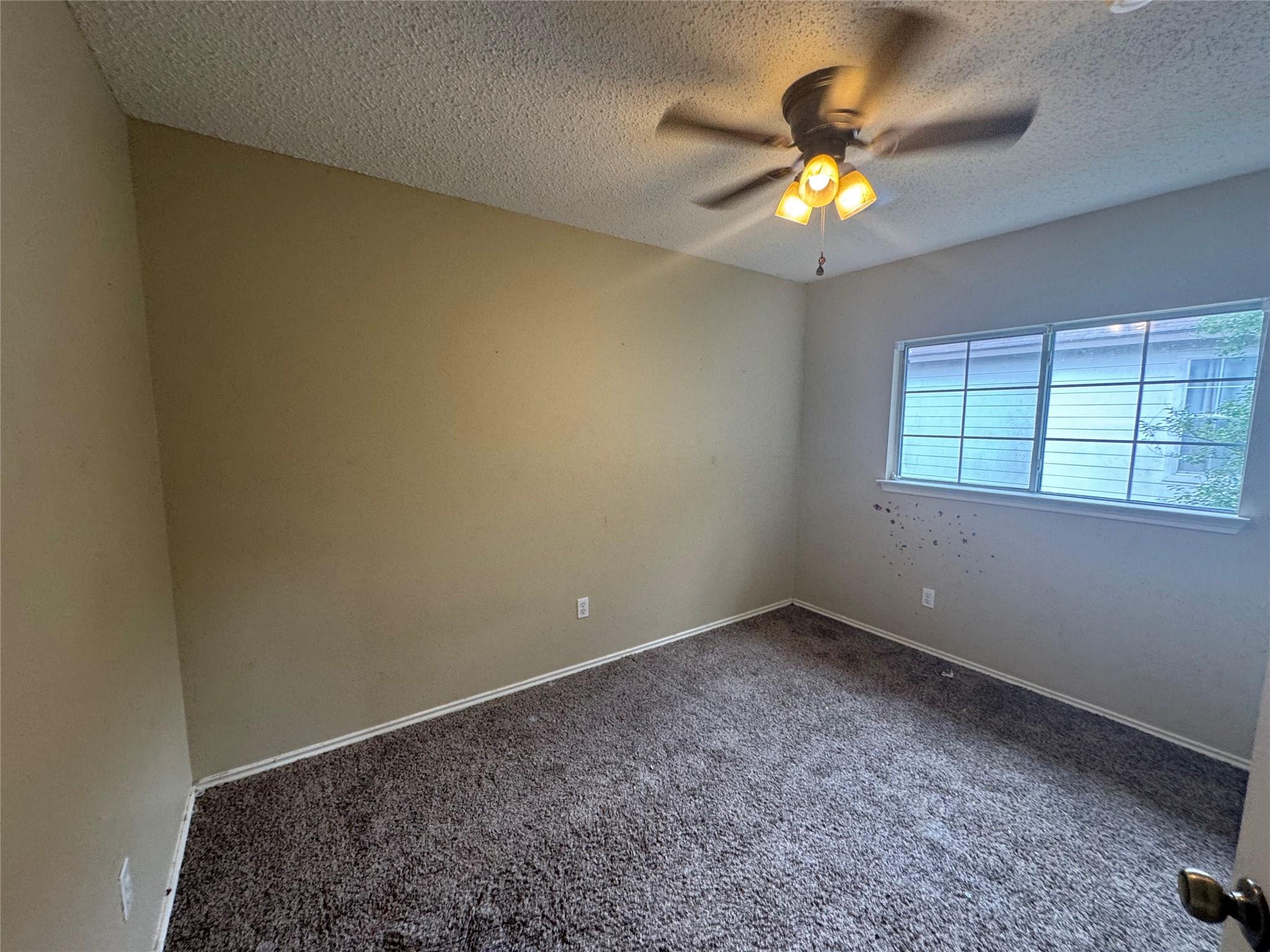 420 Emerald Fields LN