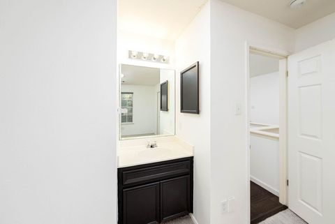 Tiny photo for 12515 Fallen Tower LN, Austin, TX 78753 (MLS # 5397394)