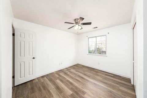 Tiny photo for 12515 Fallen Tower LN, Austin, TX 78753 (MLS # 5397394)