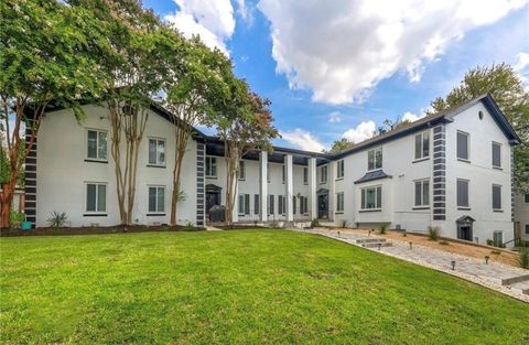 Photo of 1507 Pease RD #7, Austin, TX 78703 (MLS # 1833701)