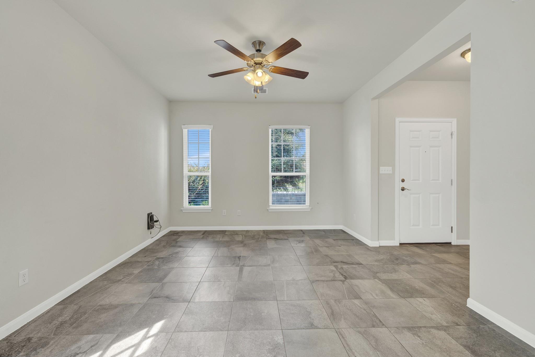 109 Bosque DR