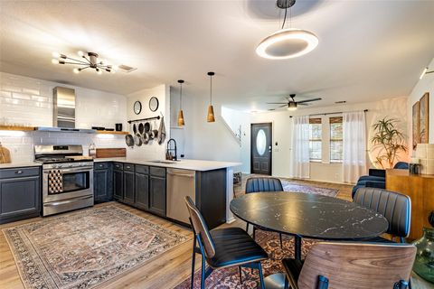 11621 Melstone DR Manor TX 78653