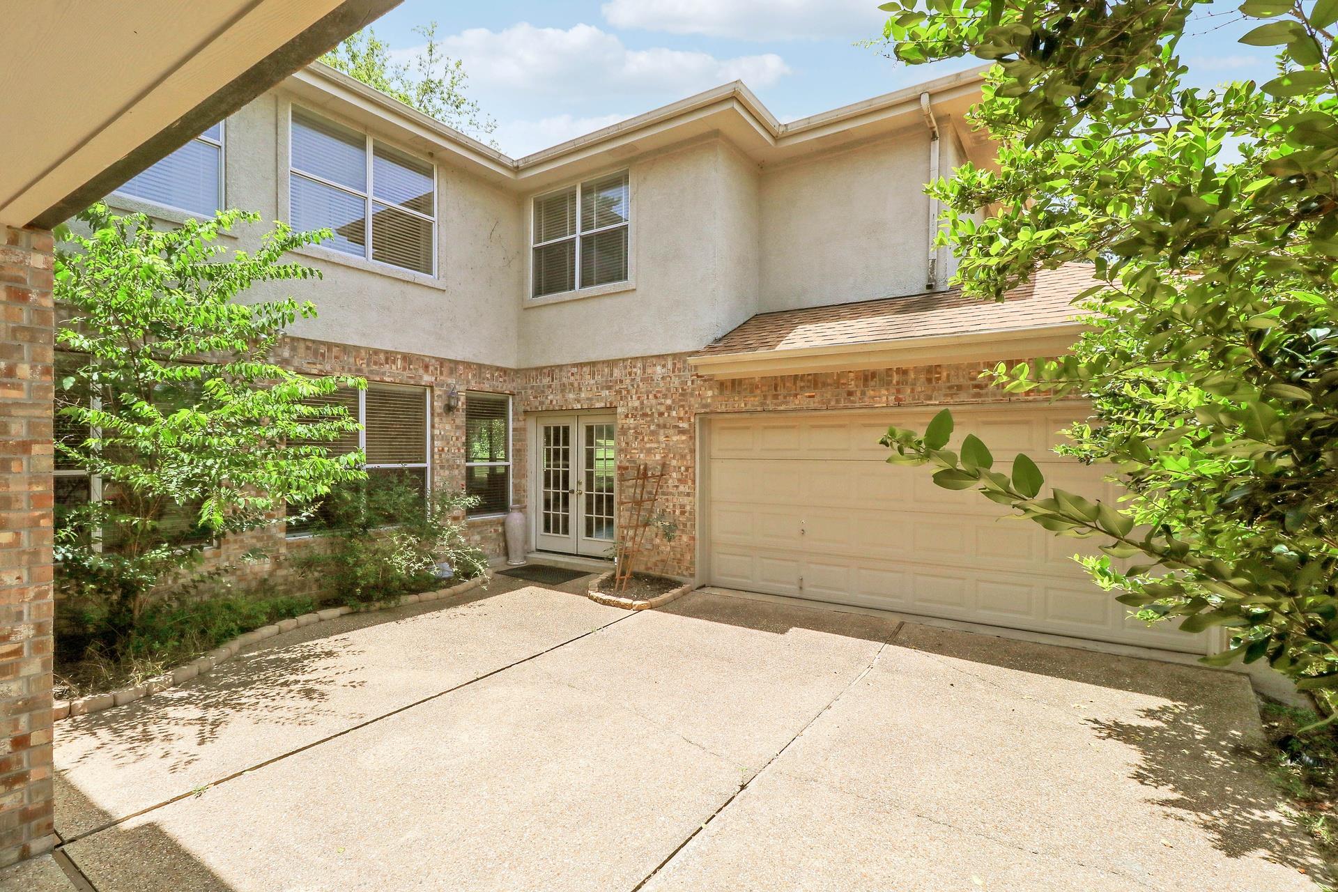 10608 Portrush CT photo 3