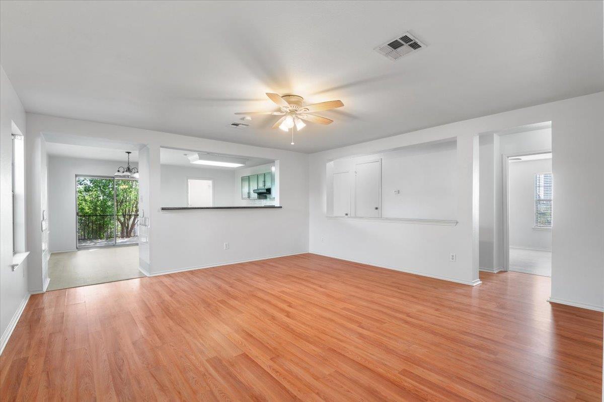 3717 Palo Pinto CV