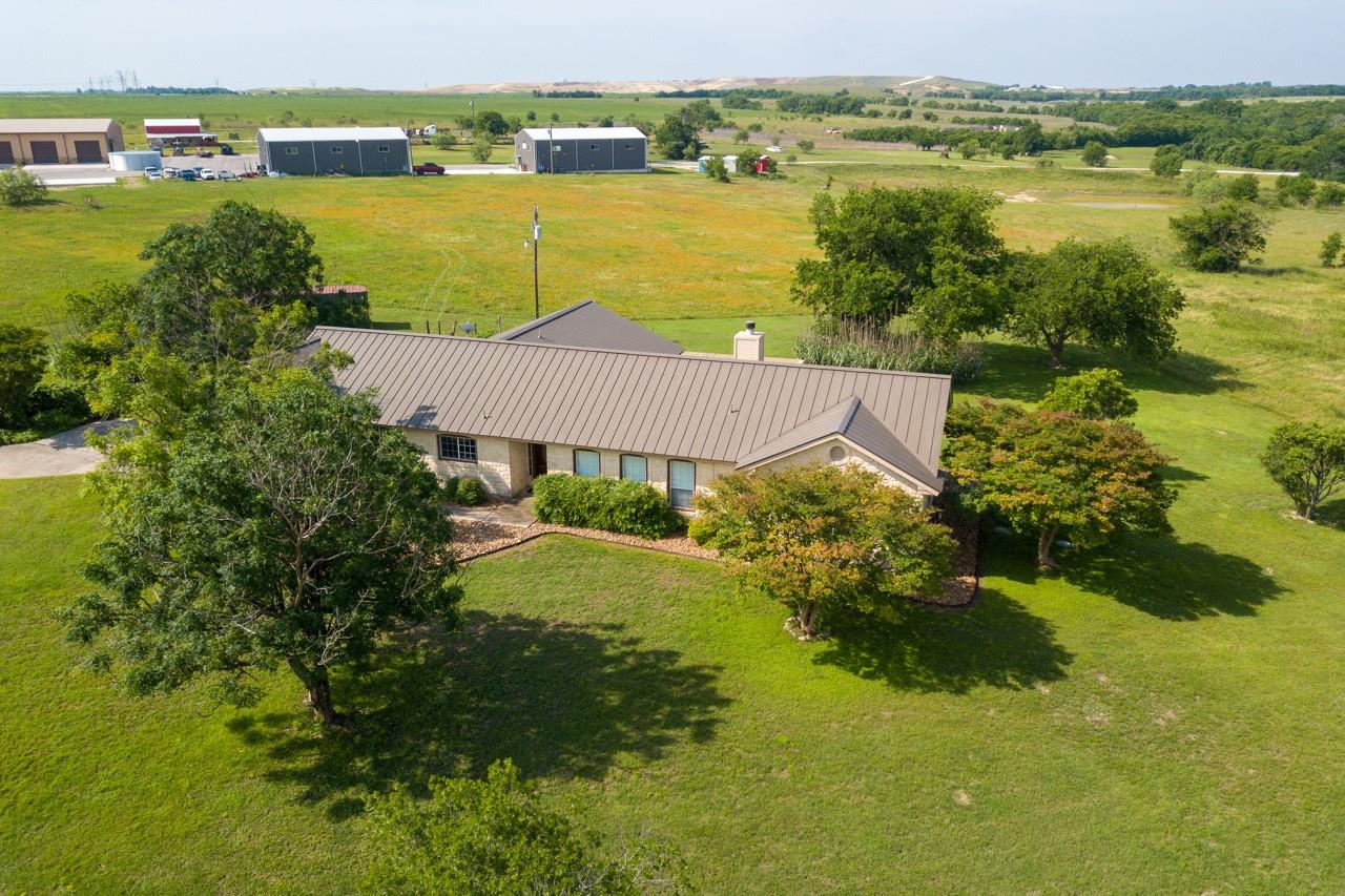 1400 N FM 1660