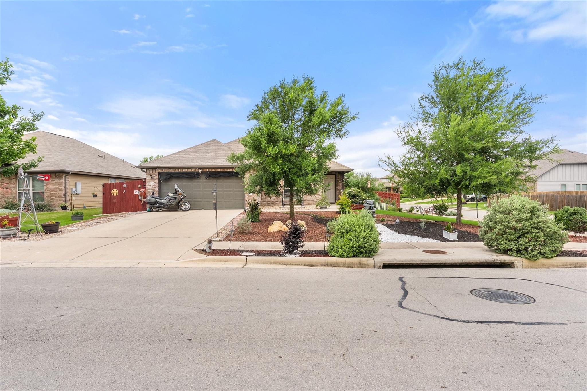 5980 Heron DR