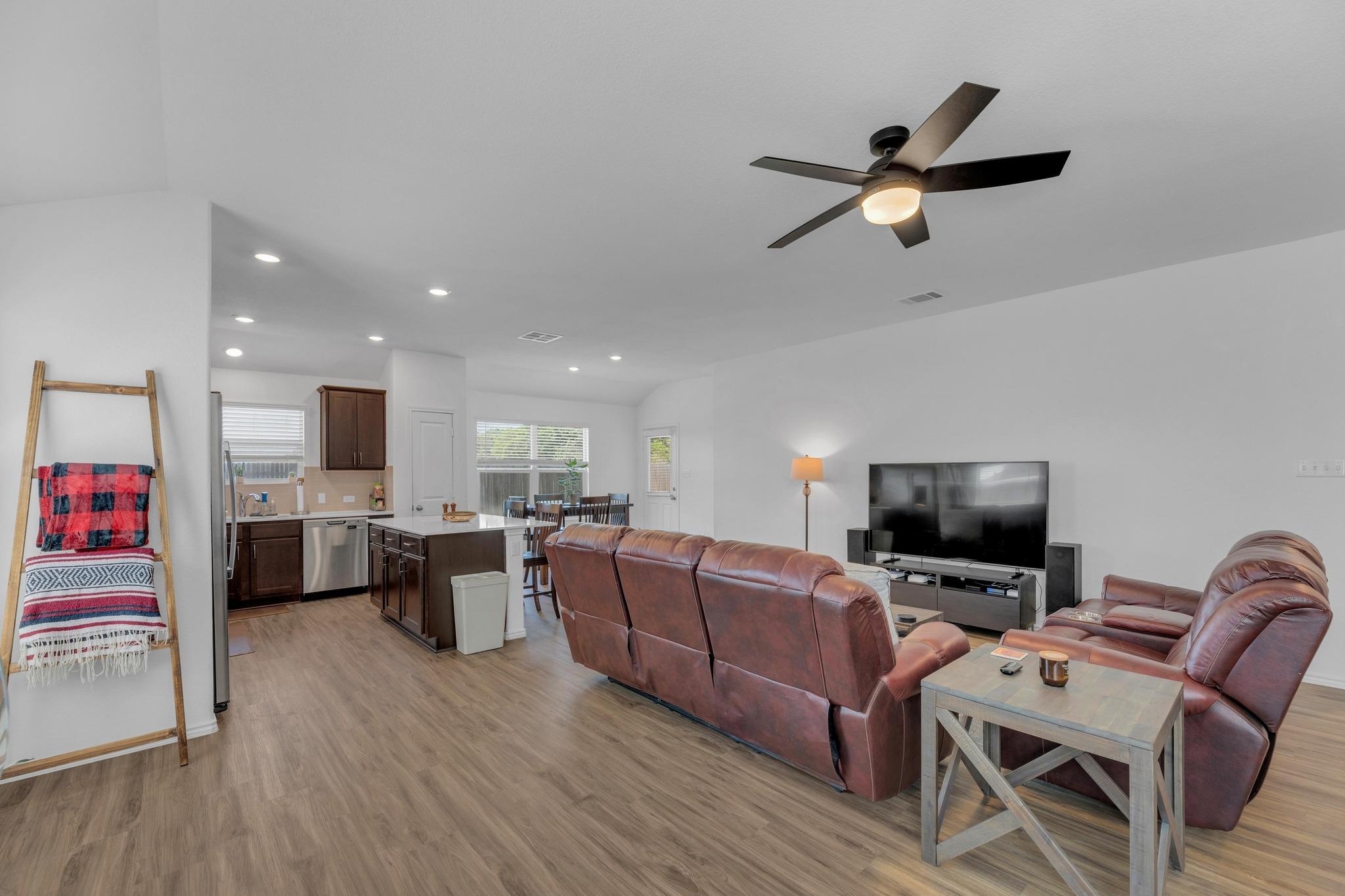 21612 Wilmiller LN