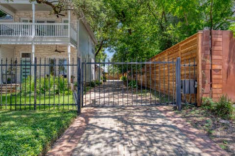 Tiny photo for 1204 W 39th ST, Austin, TX 78756 (MLS # 4260426)