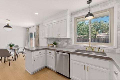 Tiny photo for 1308 BROADMOOR DR, Austin, TX 78723 (MLS # 3368349)