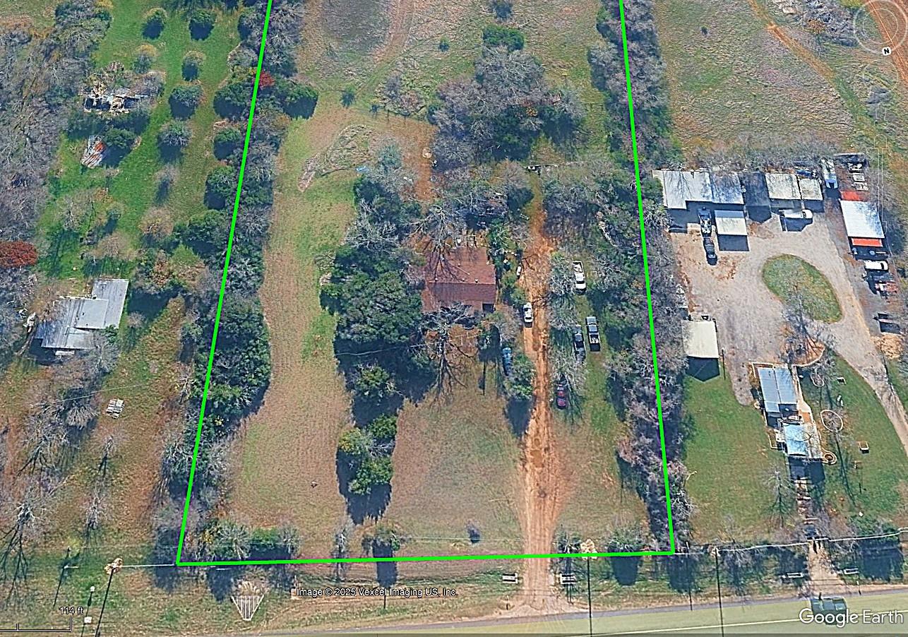 6891 W US Hwy 190 Highway