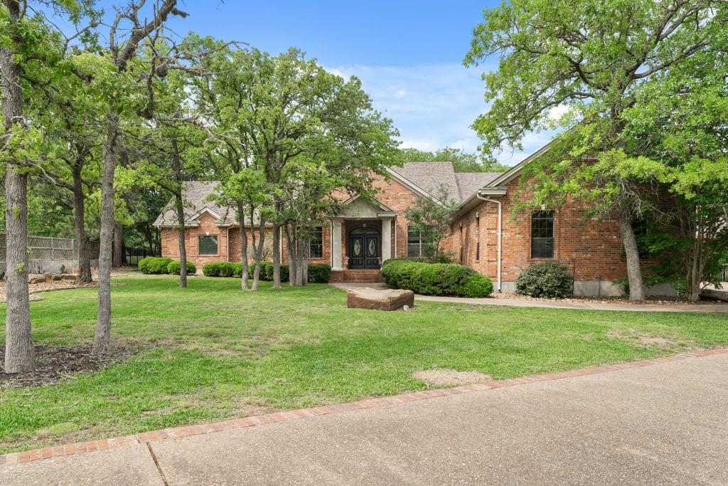 112 Oak CT