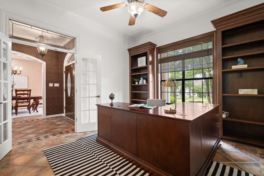 112 Oak CT