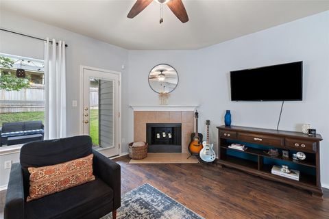 Tiny photo for 9204 Brents Elm DR, Austin, TX 78744 (MLS # 2899230)