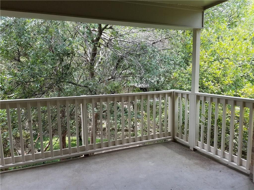 View Austin, TX 78741 condo