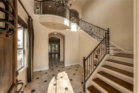 Photo of 1036 Liberty Park DR #20, Austin, TX 78746 (MLS # 9442304)