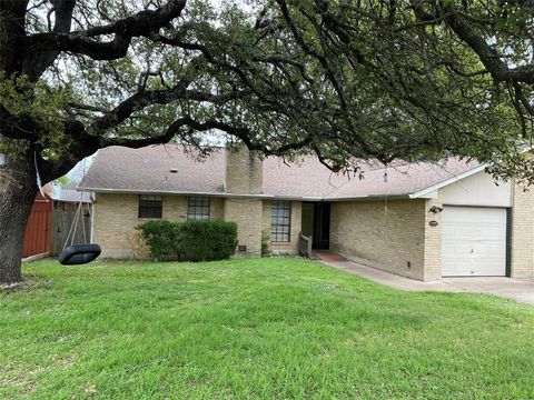 Photo of 11905 Oak Knoll DR #A, Austin, TX 78759 (MLS # 3870815)