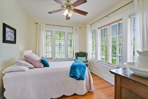 Tiny photo for 106 W 32nd ST, Austin, TX 78705 (MLS # 7637220)