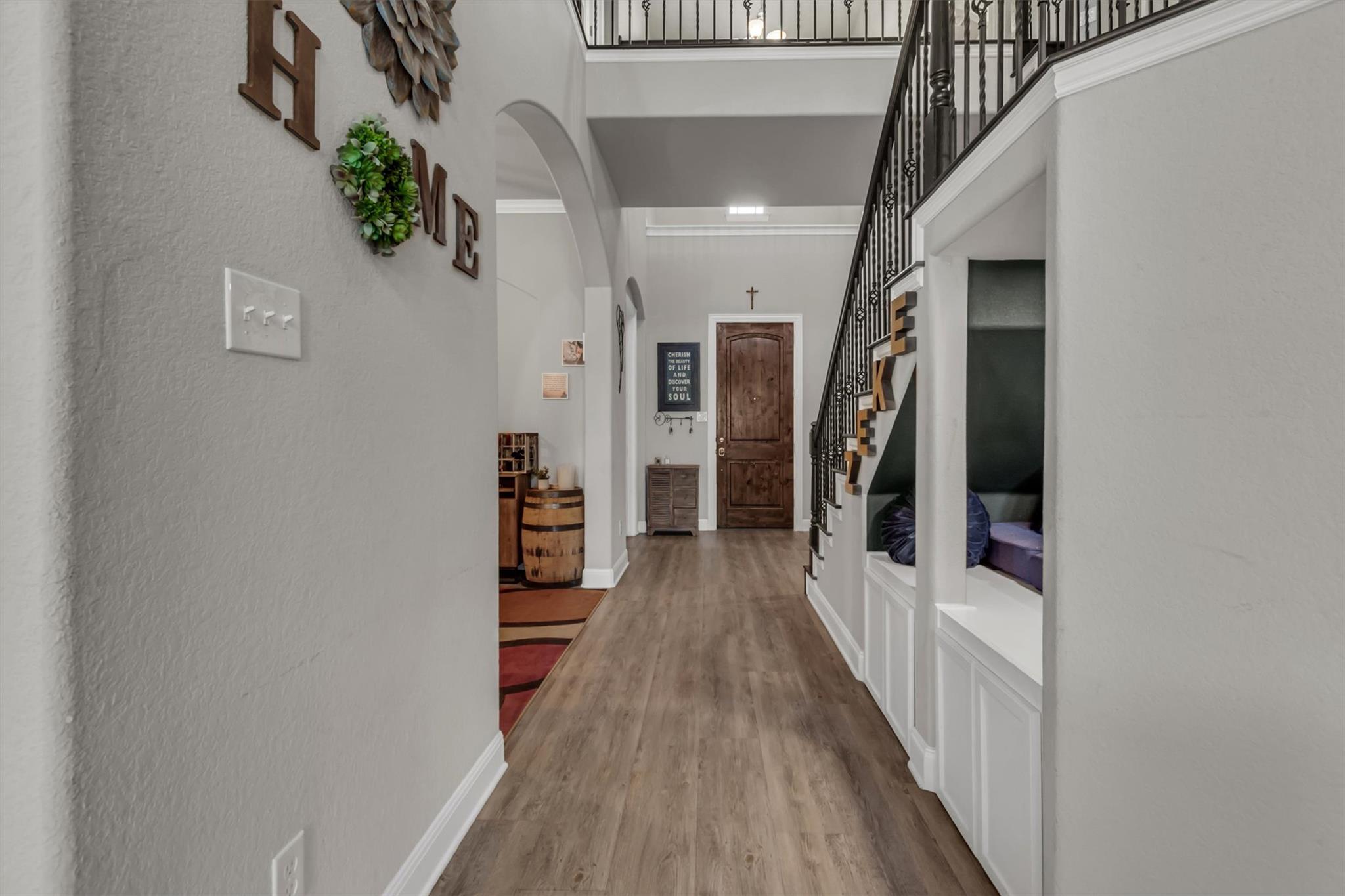 459 Clear Springs HOLW