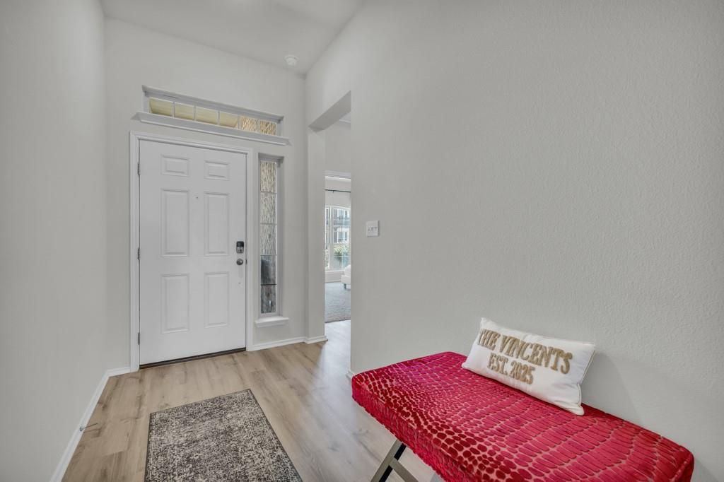 Photo of 116 Gray Wolf DR, San Marcos, TX 78666 (MLS # 1757579)