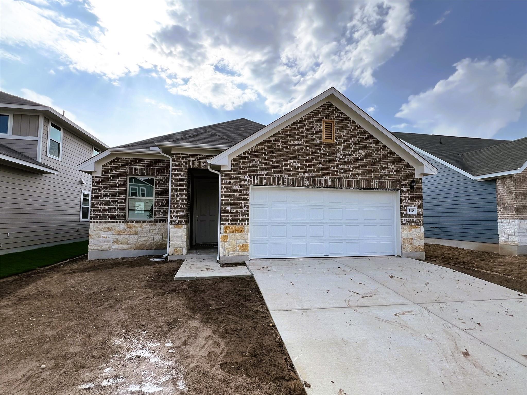 118 Prairie Falls DR