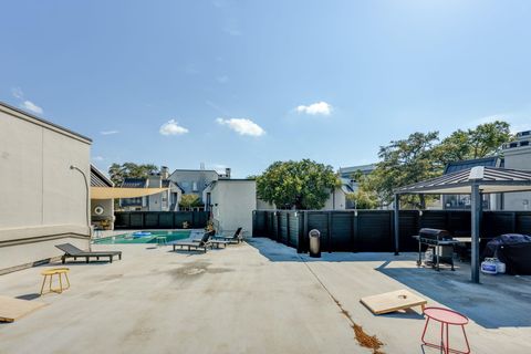 Tiny photo for 935 La Posada DR #156, Austin, TX 78752 (MLS # 6648378)