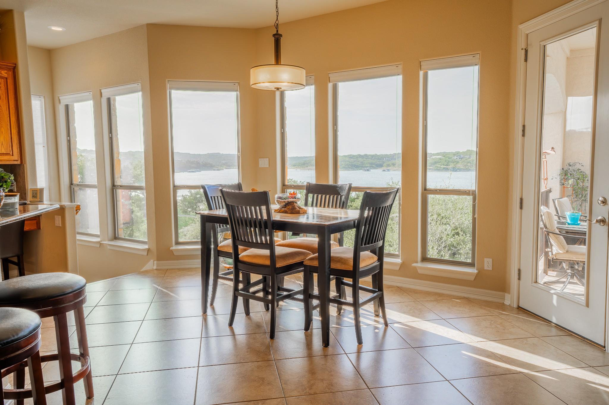 164 Lakefront DR