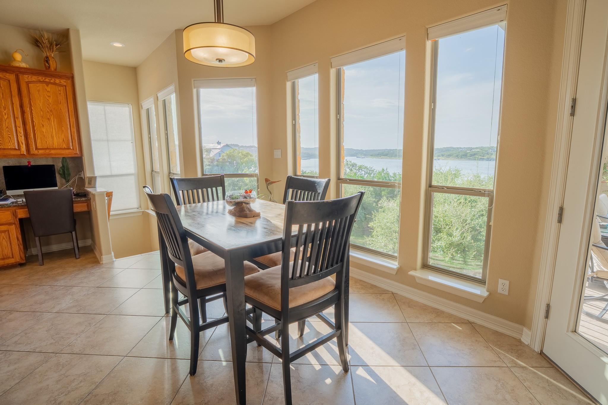 164 Lakefront DR