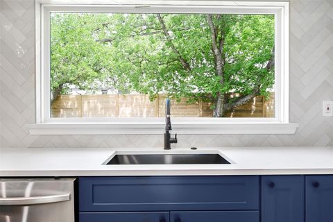 Tiny photo for 3001 Cedarlawn CIR, Austin, TX 78723 (MLS # 6596287)